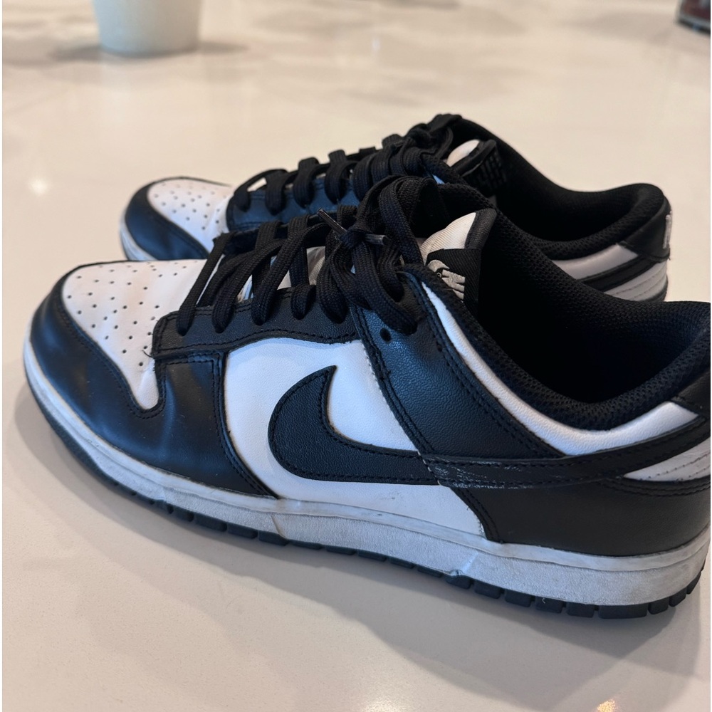 Nike Panda Dunks